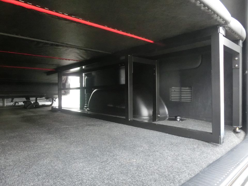 200系ハイエース専用 高品質BOXタイプ フレームベッドキット標準用